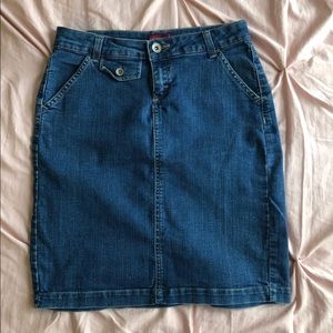 Denim skirt
